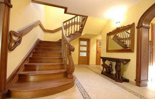 Бетонная лестница на второй этаж: в частном доме своими руками, чем отделать, фото железобетонной и дизайн