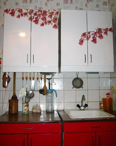Декупаж кухни: картинки для декупажа кухни, фото стиля, мастер класс, декупаж стен и плитки (краска, бутылка) Декупаж кухни: картинки для декупажа кухни, фото стиля, мастер класс, декупаж стен и плитки