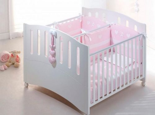 Детская кроватка: фото для двойни и новорожденных люлька, для двойняшек приставная металлическая, красивая для близнецов