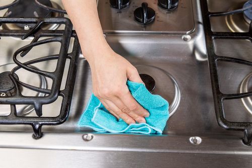 Как отмыть плиту: почистить газовую от жира, отмыть эклектическую, удалить нагар в домашних условиях