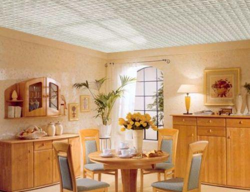 Какой потолок лучше для кухни?