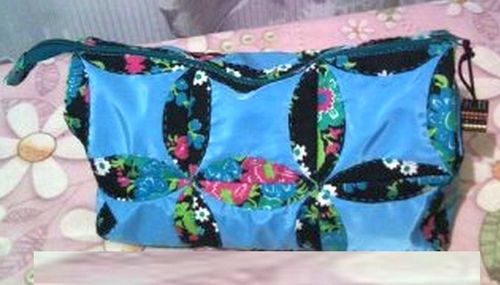 Лоскутные мелочи и не только: изделия и поделки для дома, салфетки пэчворк в лоскутной технике, мастер класс, видео-инструкция (лоскутный, салфетка, ткань) Лоскутные мелочи и не только: изделия и поделки для дома, салфетки пэчворк в лоскутной технике, мастер класс, видео-инструкция