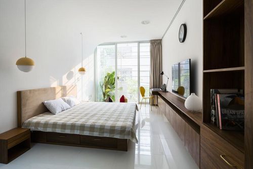 Недорогой ремонт спальни своими руками фото: дизайн интерьера с экономией места, бюджетный вариант мебели