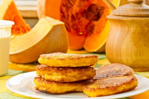 Оладьи из тыквы рецепт с фото пошагово: быстро и вкусно, с сырой тыквой приготовить, вкусные без яиц в духовке (оладья, тыква, оладушек) Оладьи из тыквы рецепт с фото пошагово: быстро и вкусно, с сырой тыквой приготовить, вкусные без яиц в духовке