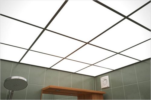 Особенности и преимущества полупрозрачных подвесных потолков с подсветкой
