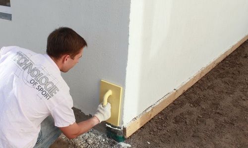 Оштукатуривание стен своими руками: подготовка, основные этапы