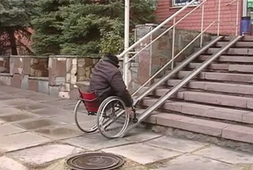 Пандусы для инвалидов: закон, требования и нормы