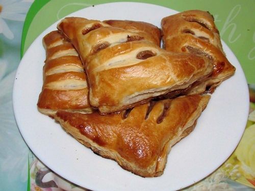 Пирожки со слоеного теста с яблоком: булочки из слоеного теста, выпечка с яблоком, рецепты с фото в духовке