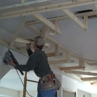Подвесные потолки из гипсокартона своими руками: фото и видео монтажа подвесных потолков своими руками (потолок, профиль, подвесной) Подвесные потолки из гипсокартона своими руками: фото и видео монтажа подвесных потолков своими руками