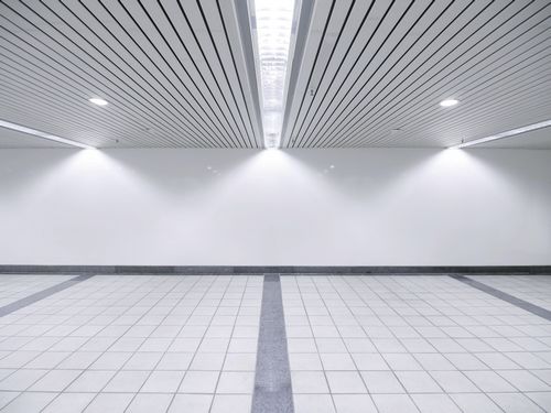 Подвесные потолки металлические: плиты и рейки, крепление к фермам, монтаж каркаса, Армстронг кассетный (потолок, металлический) Подвесные потолки металлические: плиты и рейки, крепление к фермам, монтаж каркаса, Армстронг кассетный