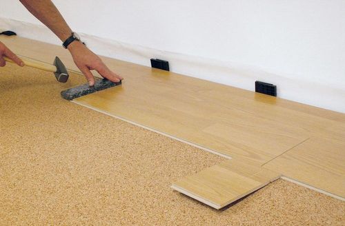 Пробковая подложка: ламинат и отзывы, пробка битумная и укладка, как крепить подкладку к полу, покрытие