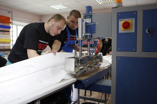 Раскрой натяжных потолков: оборудование, программа раскроя полотна (потолок, натяжной, натяжных потолков) Раскрой натяжных потолков: оборудование, программа раскроя полотна