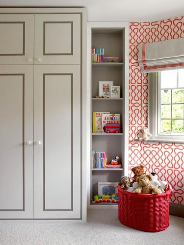 Шкаф для игрушек своими руками: для книг в детскую комнату в виде домика, как сделать из подручных материалов навесной, самодельные мягкие полки