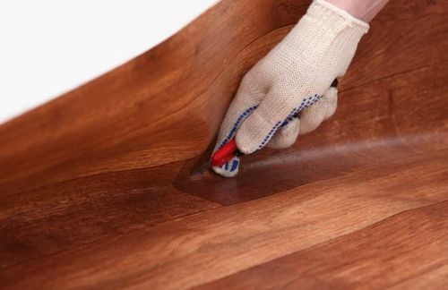 Сколько должен отлежаться линолеум: сколько весит, лежит перед установкой плинтус, полукоммерция отлеживается