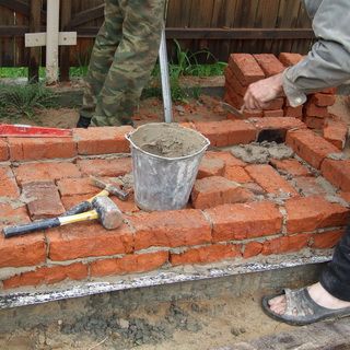 Уличный гриль из кирпича для дачи: фото, какая печь лучше и как сделать своими руками (кирпич, дача) Уличный гриль из кирпича для дачи: фото, какая печь лучше и как сделать своими руками