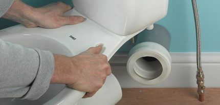Установка унитаза на деревянный пол: пошаговая инструкция (унитаз, деревянный) Установка унитаза на деревянный пол: пошаговая инструкция