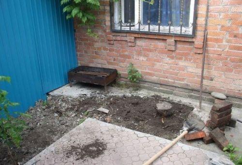 Водоем на даче своими руками с фонтаном, горным ручьем и подсветкой. Фото (водоем, чаша) Водоем на даче своими руками с фонтаном, горным ручьем и подсветкой. Фото