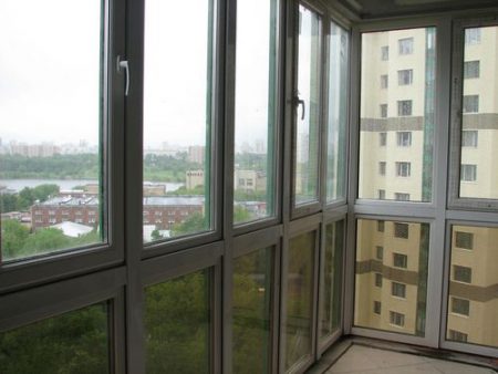 Выбор лучшего панорамного остекления для лоджии или балкона